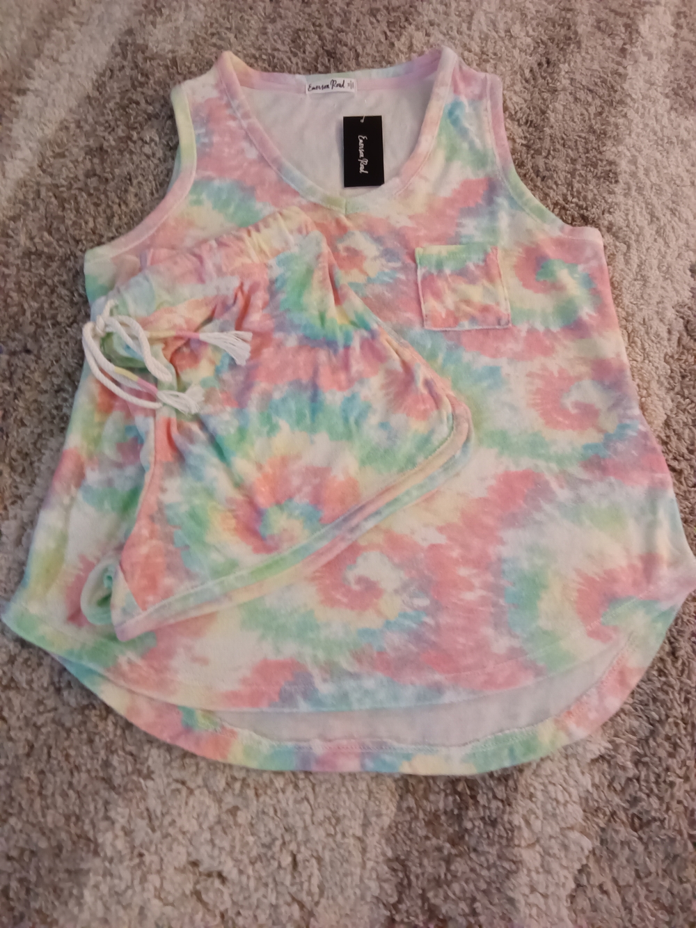 Pastel Tie-Dye Tank Top And Short Pjs.  NWT 19" Pit - Pit